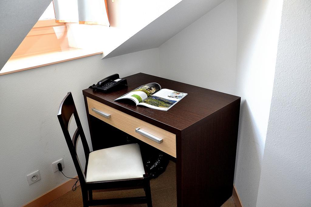 Hotel Les Benedictins Limoges Ngoại thất bức ảnh