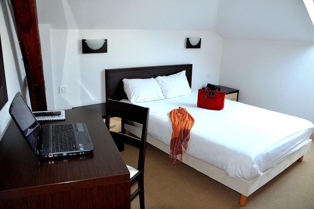 Hotel Les Benedictins Limoges Phòng bức ảnh
